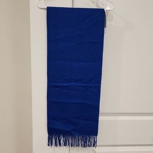NWT 100% Wool Vibrant Blue Scarf with Fringe